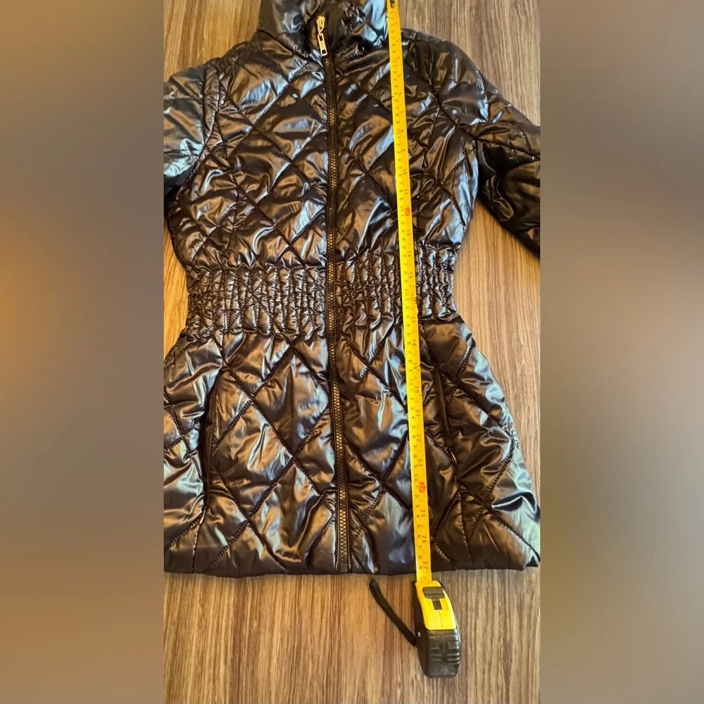 William Rast Women's Black Quilted Jacket - Picture 9 of 10